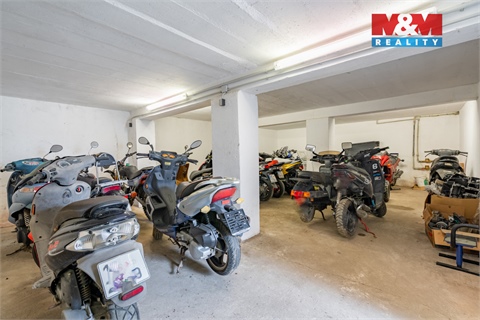 Prodej obchodních prostor, 500 m² 18