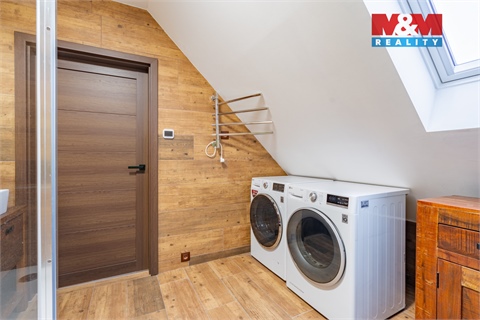 Prodej obchodních prostor, 500 m² 26