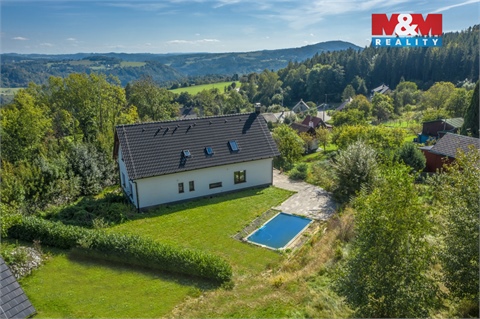 Prodej rodinného domu, 260 m² - 18