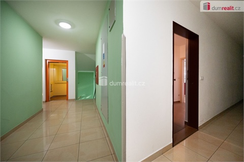 Prodej bytu 3kk, 81 m² - 18