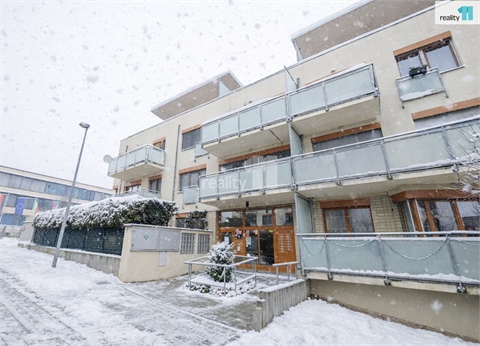 Pronájem bytu 2kk, 72 m² 14