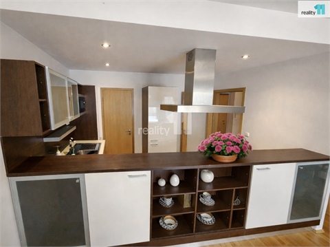 Pronájem bytu 2kk, 72 m² 4