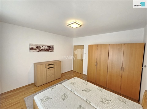 Pronájem bytu 2kk, 72 m² - 10