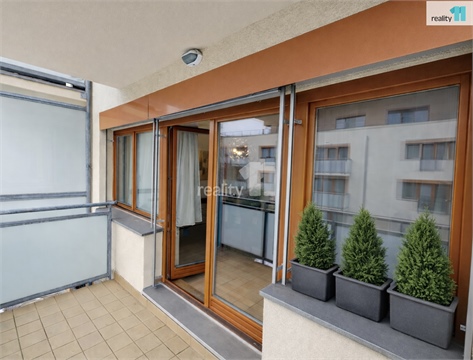 Pronájem bytu 2kk, 72 m² - 0