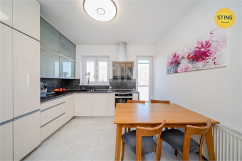 Prodej bytu 2+1, 66 m² 8