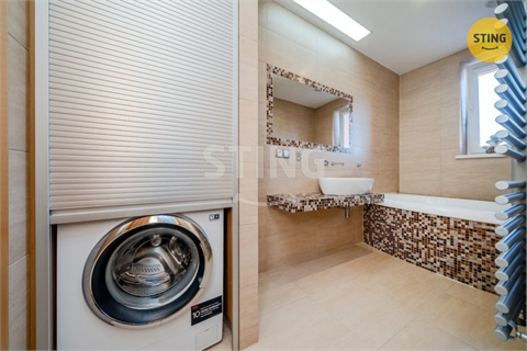 Prodej bytu 2+1, 66 m² - 2