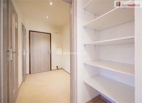 Prodej bytu 3+1, 72 m² 12