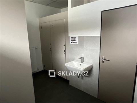 Pronájem skladu / haly, 100 m² 6
