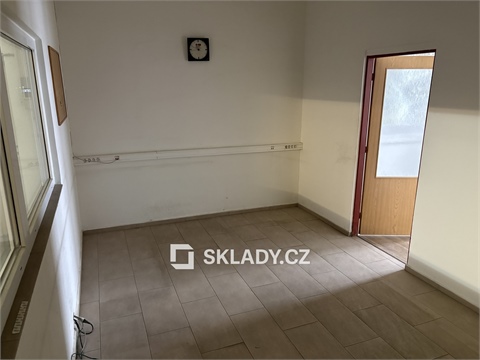Pronájem skladu / haly, 1 200 m² 6