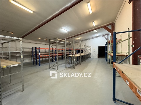 Pronájem skladu / haly, 1 200 m² - 2
