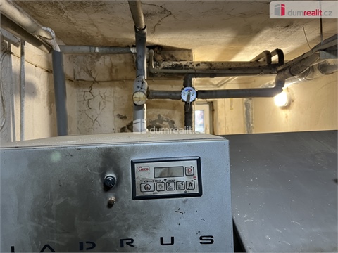 Prodej rodinného domu, 614 m² 16