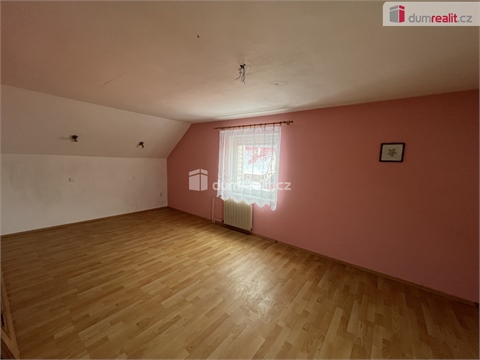 Prodej rodinného domu, 614 m² 6