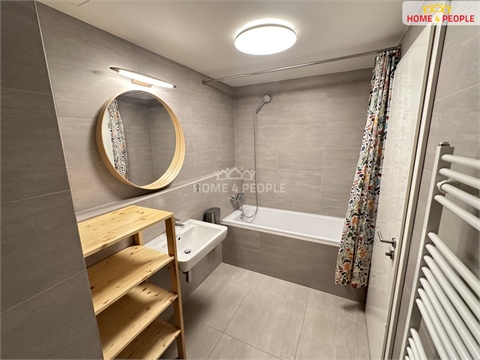 Pronájem bytu 4kk, 86 m² - 14