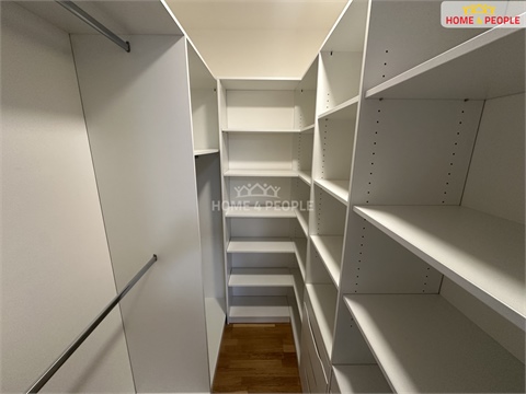 Pronájem bytu 4kk, 86 m² - 12