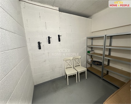 Pronájem bytu 4kk, 86 m² - 22