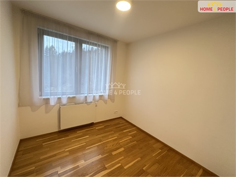 Pronájem bytu 4kk, 86 m² - 10