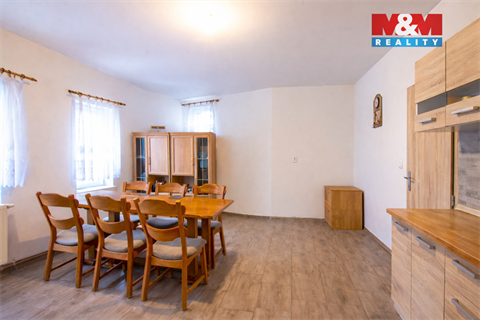 Prodej rodinného domu, 218 m² - 2