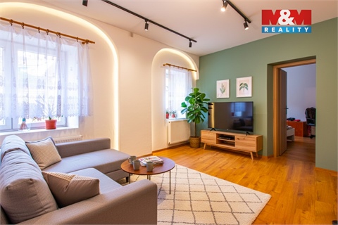 Prodej rodinného domu, 218 m² - 6