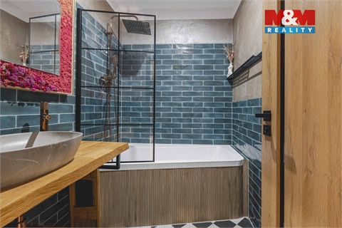 Prodej bytu 4kk, 78 m² 18