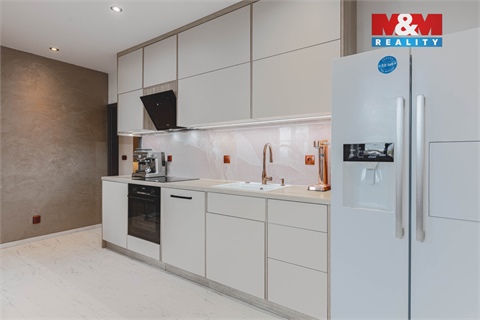 Prodej bytu 4kk, 78 m² - 16