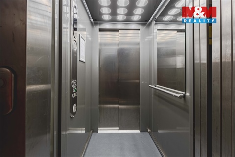 Prodej bytu 4kk, 78 m² 26