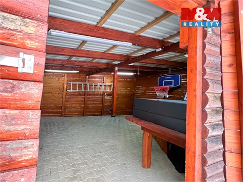 Prodej rodinného domu, 270 m² 26