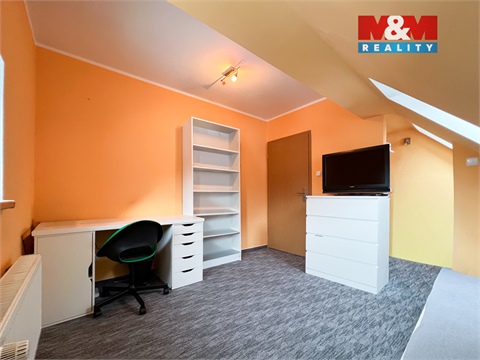 Prodej rodinného domu, 270 m² 6