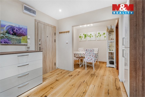 Prodej bytu 4+1, 99 m² 6