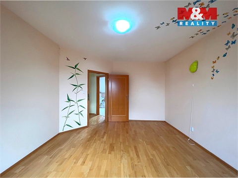 Prodej rodinného domu, 241 m² - 20