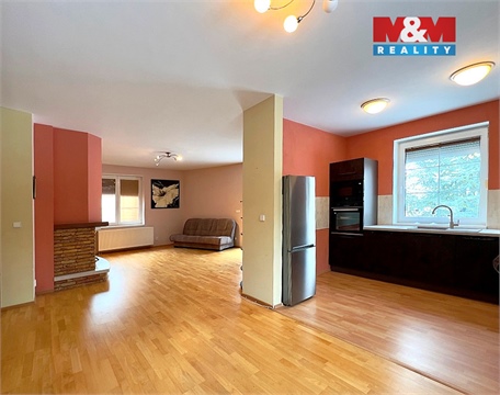 Prodej rodinného domu, 241 m² 10