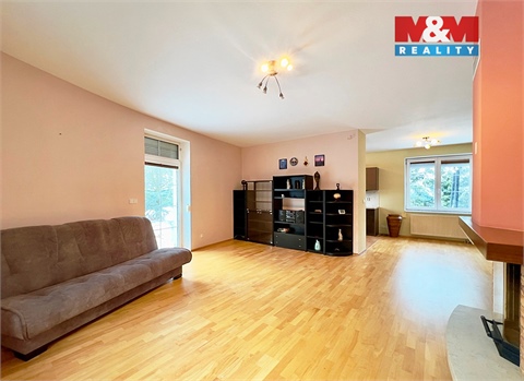 Prodej rodinného domu, 241 m² - 22