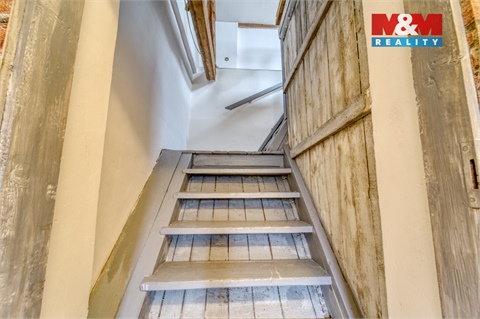 Prodej rodinného domu, 130 m² - 14