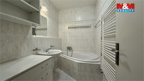 Pronájem bytu 2kk, 65 m² 8