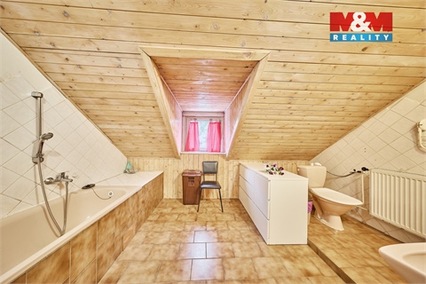 Prodej rodinného domu, 600 m² - 26