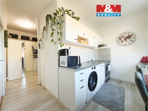 Prodej bytu 2+1, 60 m² 0