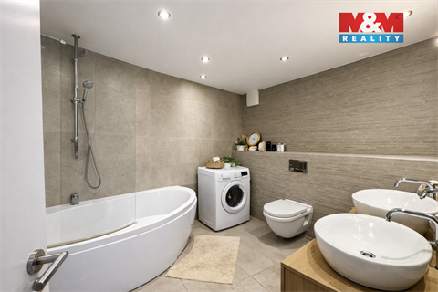 Prodej bytu 3kk, 97 m² - 0