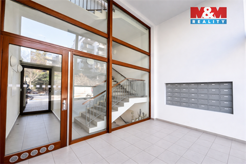 Prodej bytu 3kk, 97 m² - 12