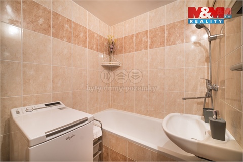 Pronájem bytu 2+1, 58 m² 2