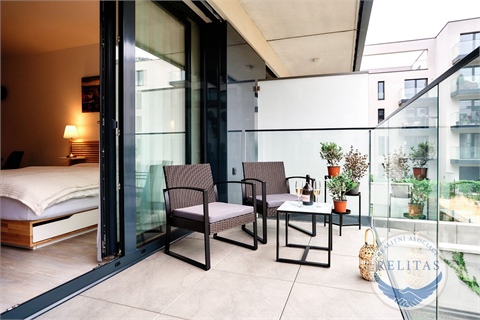 Pronájem bytu 1kk, 37 m² 0