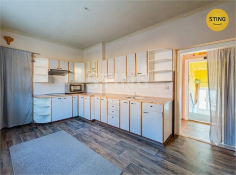 Prodej rodinného domu, 175 m² 2