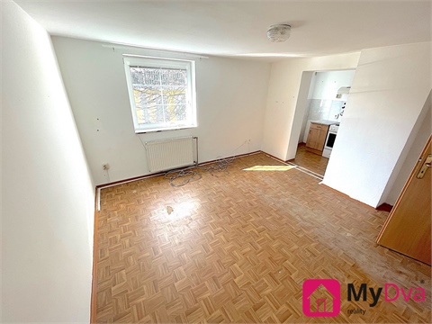 Pronájem bytu 1+1, 29 m² 0