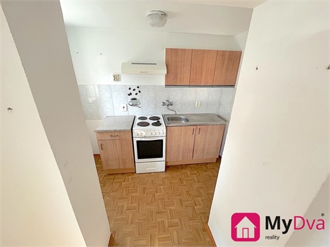 Pronájem bytu 1+1, 29 m² - 2