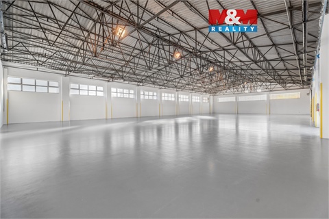 Pronájem skladu / haly, 675 m² 0
