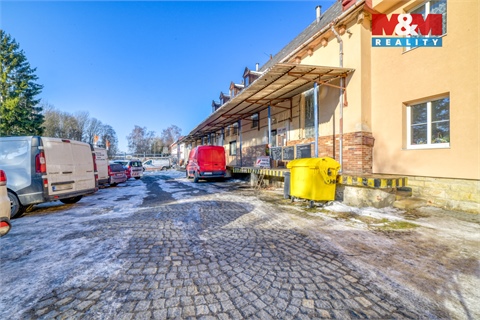 Prodej výrobního objektu, 1 870 m² 24