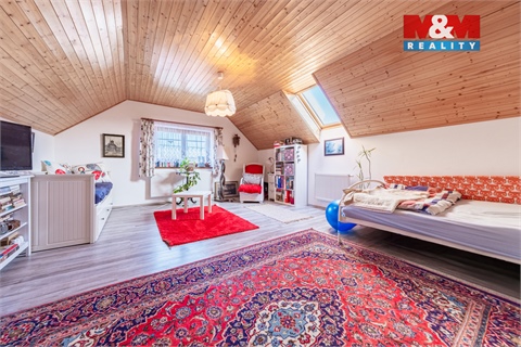 Prodej rodinného domu, 203 m² 12