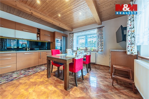 Prodej rodinného domu, 203 m² - 0