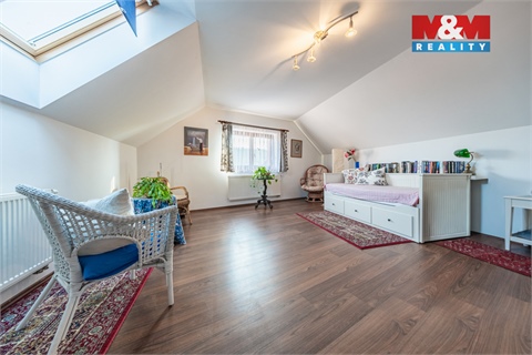 Prodej rodinného domu, 203 m² 10