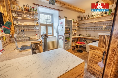 Prodej rodinného domu, 217 m² - 4