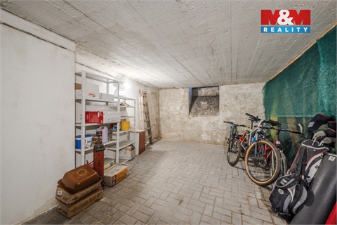 Prodej bytu 2kk, 67 m² 24