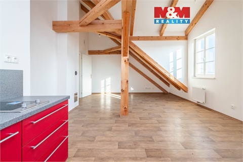 Pronájem bytu 1kk, 37 m² 0